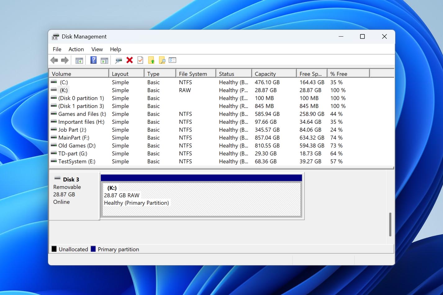 check USB drive in Disk management