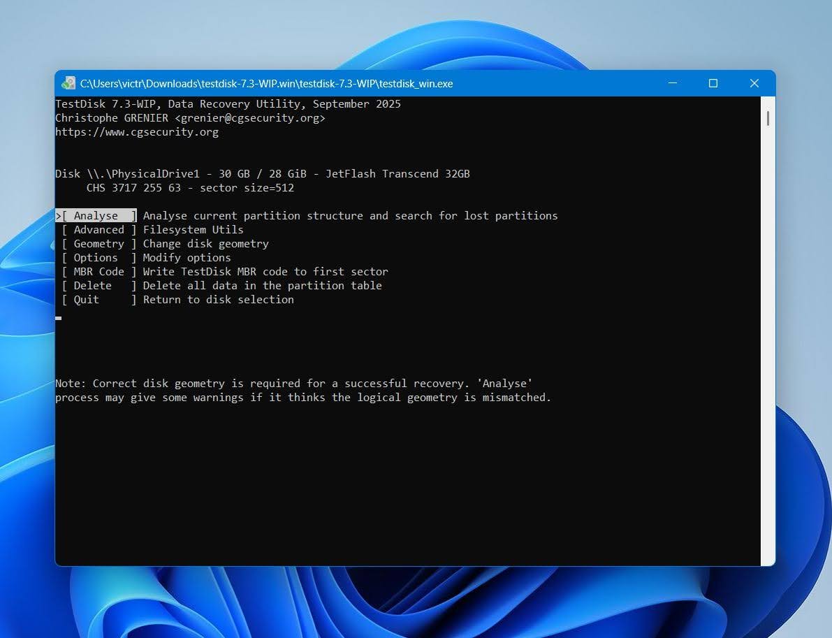 Test Disk click Analyze
